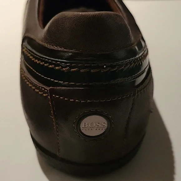 Hugo Boss - Picture 7 of 10